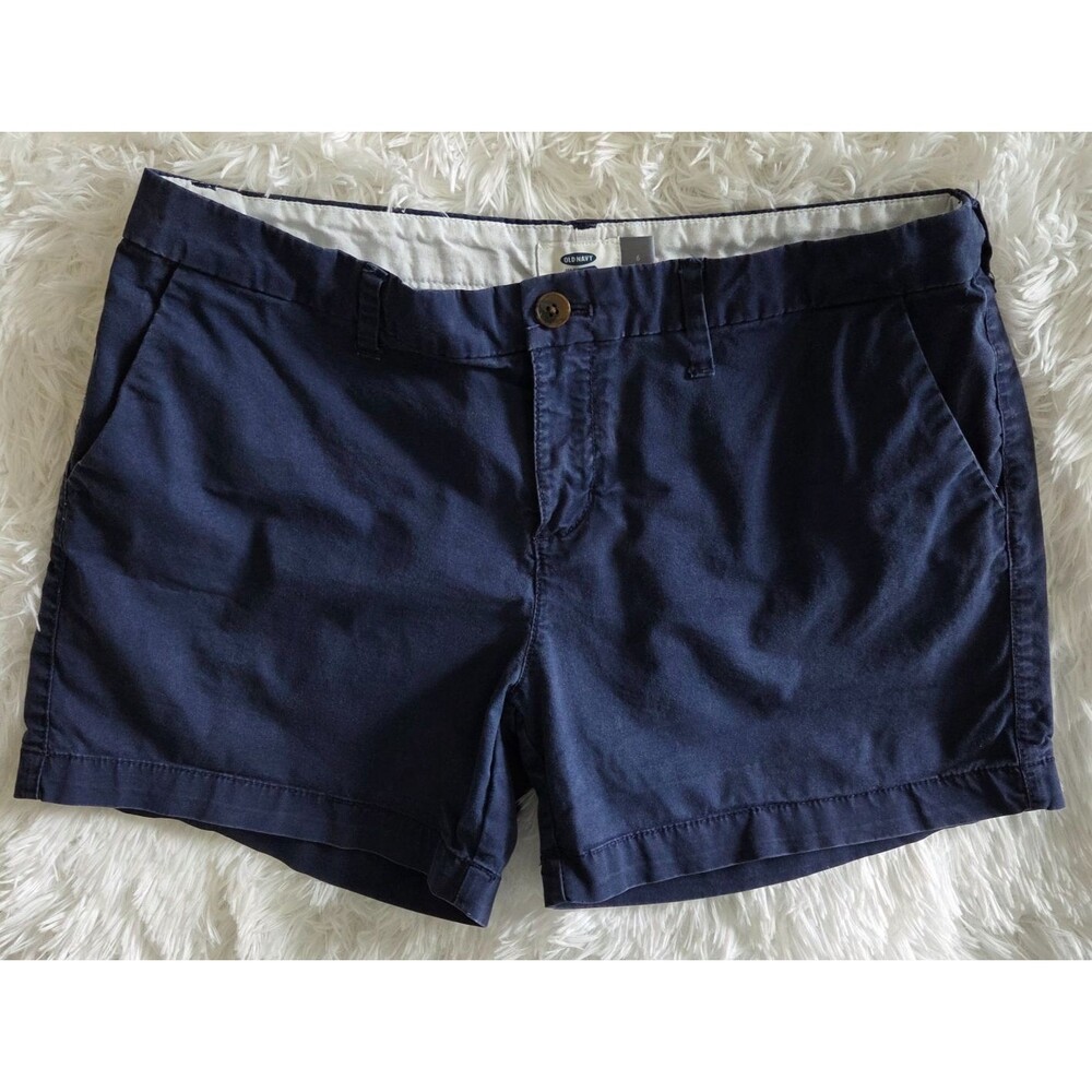 Old Navy Women’s Navy Chino Shorts Size 6 Mid Rise Casual Cuffed Stretch